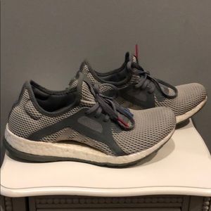 Addida cloud sneakers